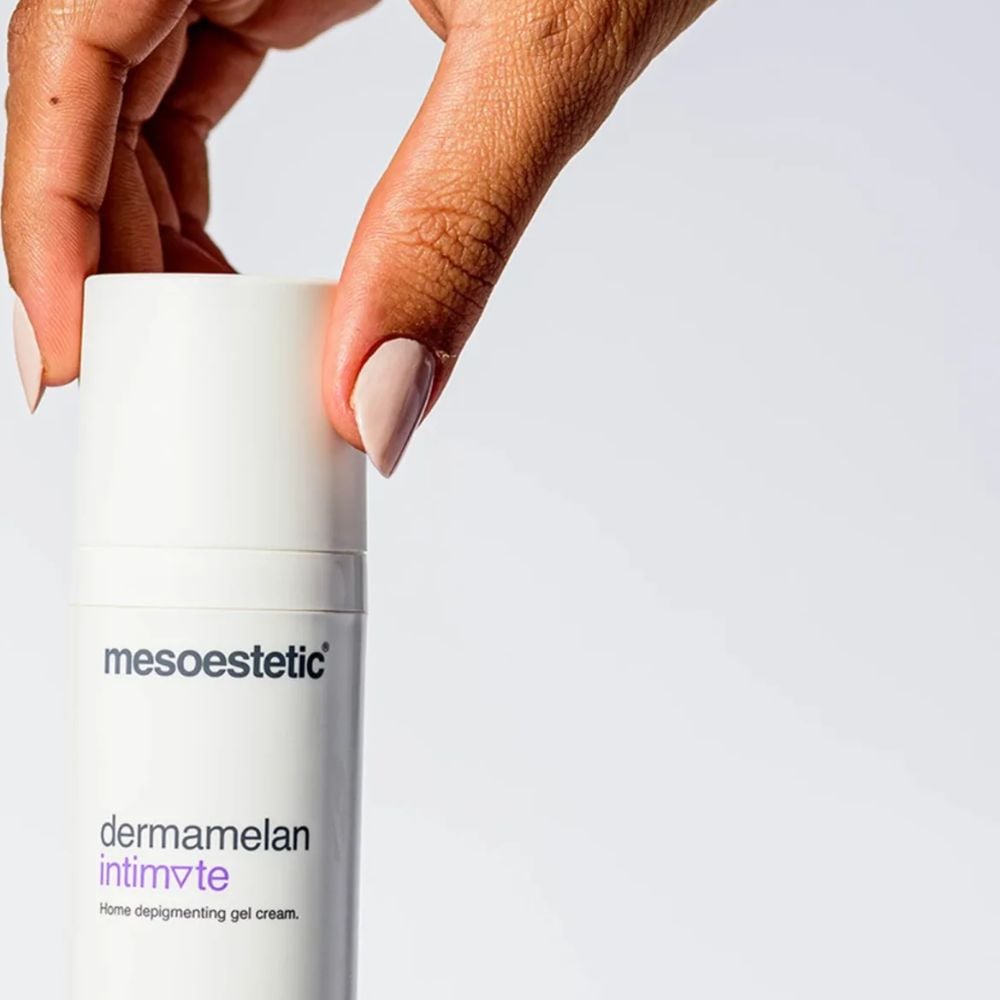 MESOESTETIC DEPIGMENTERENDE BEHANDELING VOOR DE INTIEME ZONE MET DERMAMELAN INTIMATE GEL